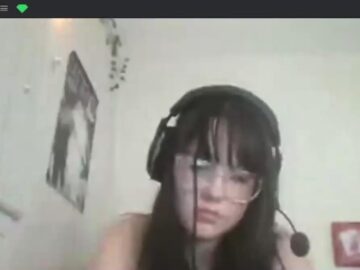 Premium – Cute Chinese Gamer Girl Uses Toys in both holes – frame at 16m0s